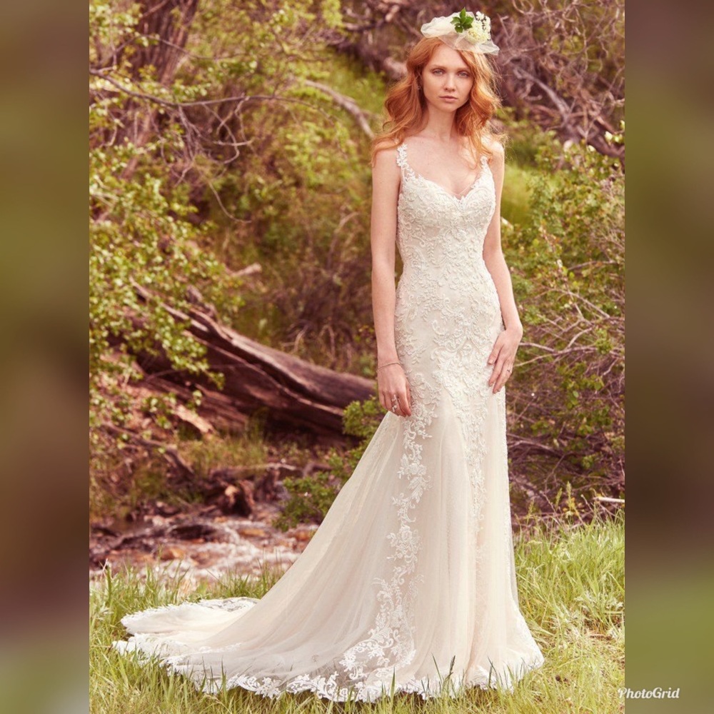 NWOT Maggie Sottero Wedding Dress - Vana